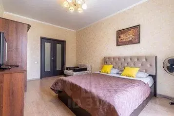 2-к кв. Курганская область, Курган ул. Красина, 70 (55.0 м) - Фото 0