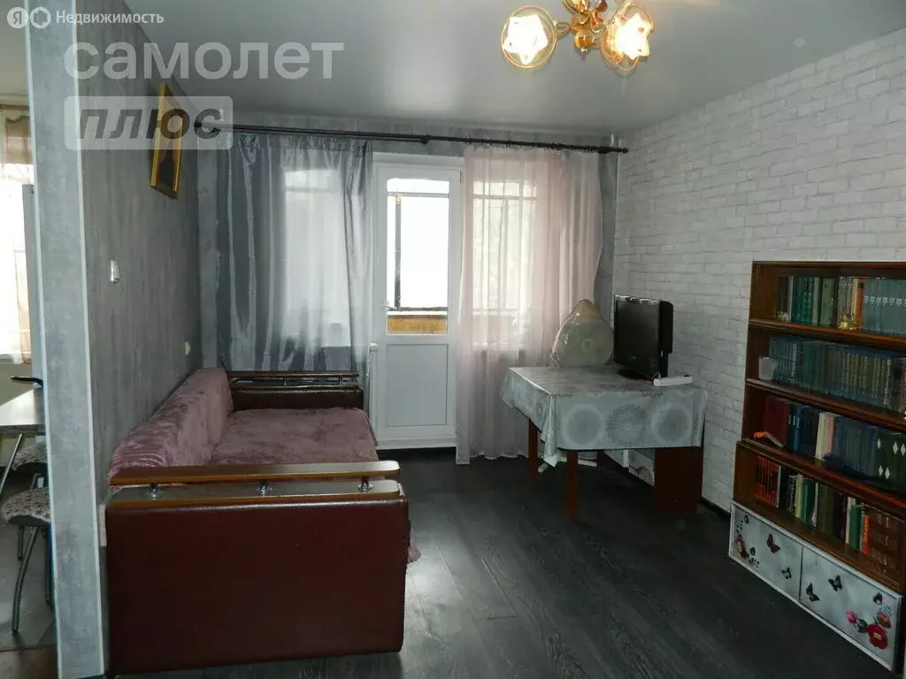 3-комнатная квартира: Челябинск, улица Труда, 21 (58.6 м) - Фото 0