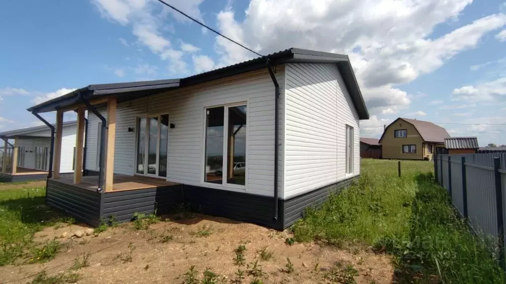 Дом в Красноярский край, Сосновоборский муниципальный округ, с. ... - Фото 2