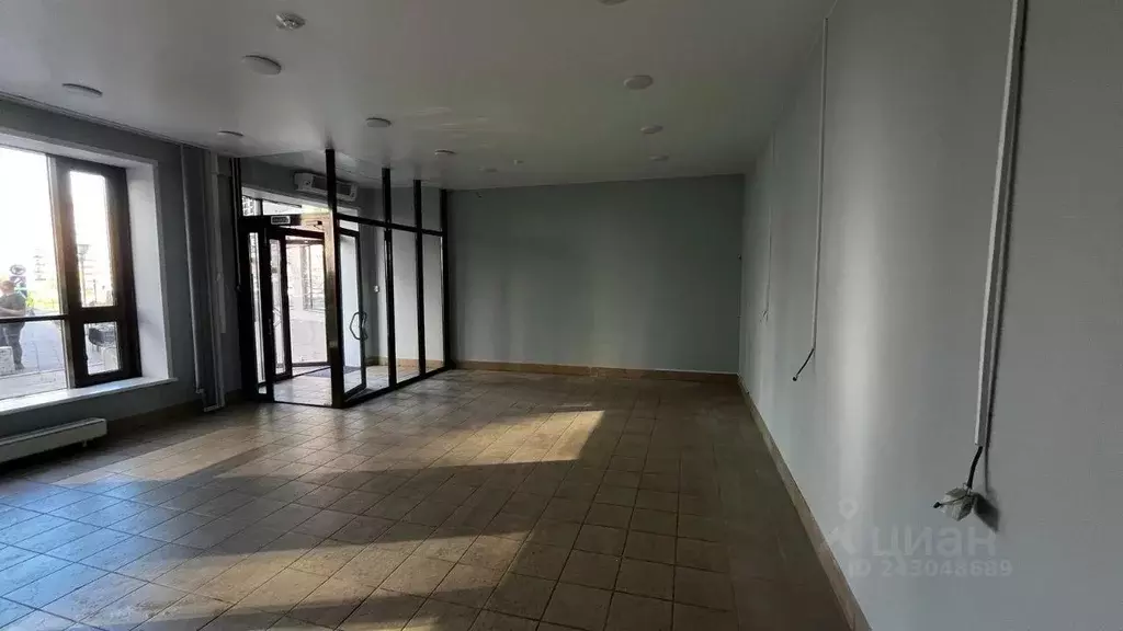 Помещение свободного назначения в Красноярский край, Красноярск ... - Фото 1