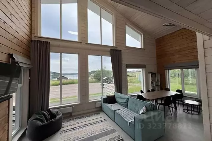 Дом в Карелия, Сортавальский муниципальный округ, пос. Нукутталахти ... - Фото 1