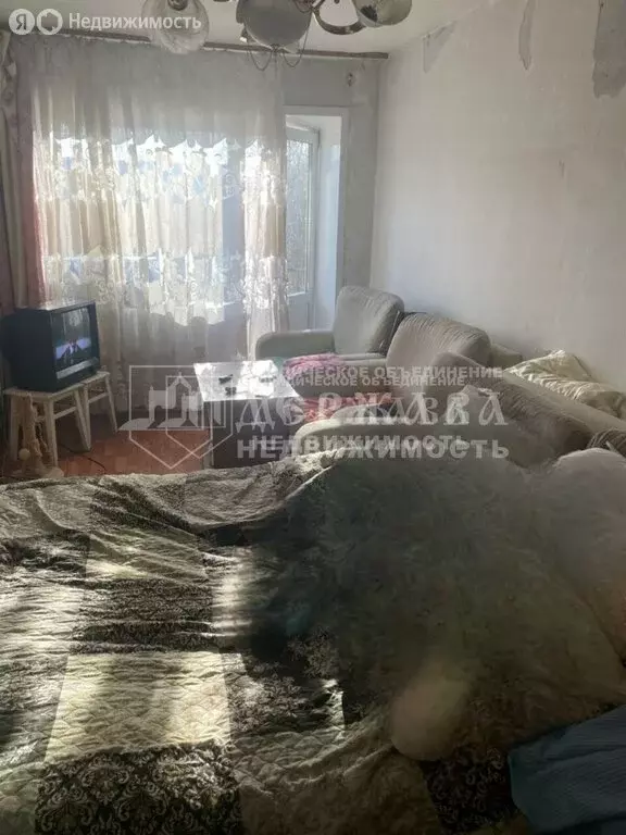 1-комнатная квартира: Междуреченск, проспект 50 лет Комсомола, 29 ... - Фото 1