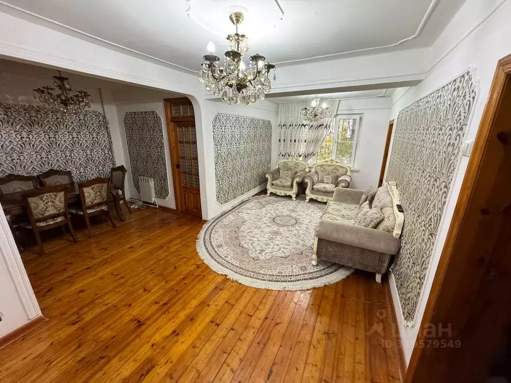 3-к кв. Дагестан, Махачкала ул. Каримова, 8 (85.0 м) - Фото 1