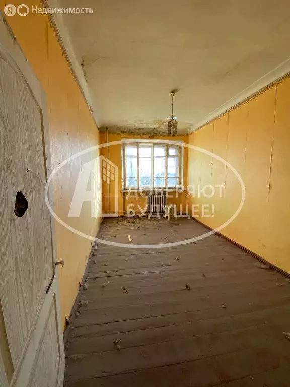 3-комнатная квартира: Чусовой, улица Фрунзе, 37 (64.2 м) - Фото 1