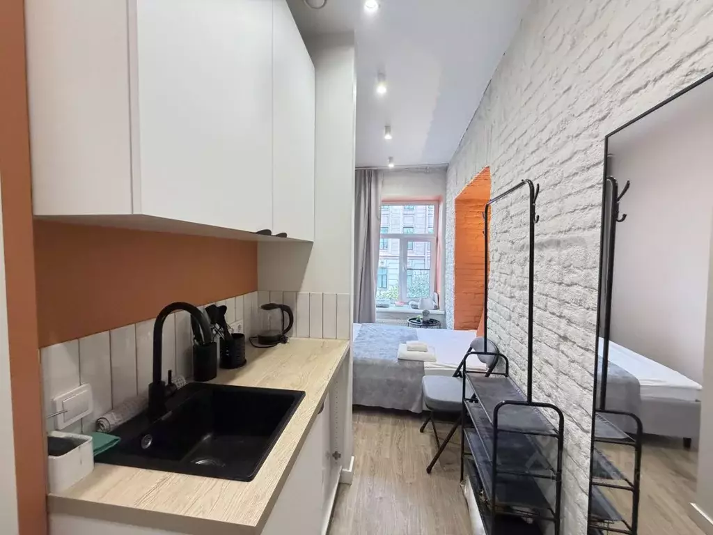 Студия Санкт-Петербург ул. Маяковского, 28 (13.04 м) - Фото 1
