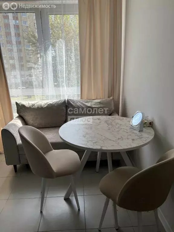 1-комнатная квартира: Москва, Большая Очаковская улица, 2 (33 м) - Фото 1