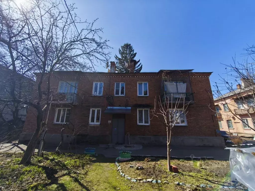 2-к кв. Северная Осетия, Владикавказ Транспортный пер., 1 (44.6 м) - Фото 1