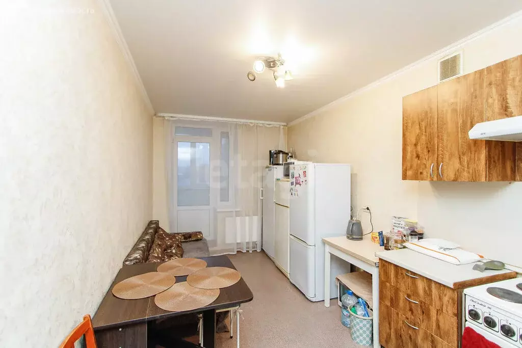 2-комнатная квартира: Тюмень, улица Червишевский Тракт, 58 (63.9 м) - Фото 1