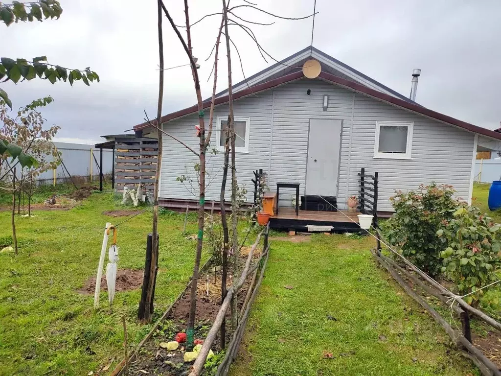 Дом в Новгородская область, Новгородский район, Ракомское с/пос, д. ... - Фото 2