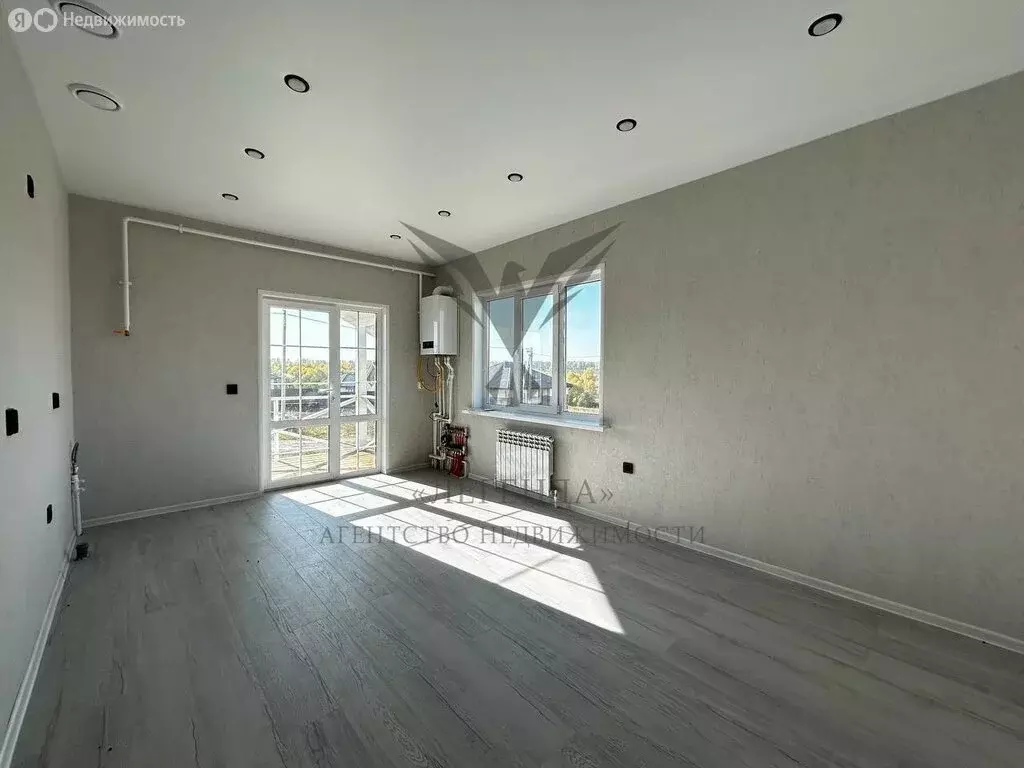 Дом в село Усады, коттеджный посёлок Удачный, Солнечная улица (60 м) - Фото 1