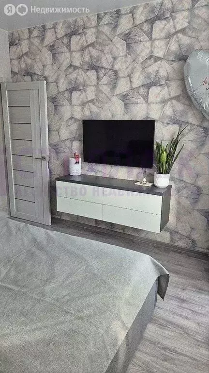 2-комнатная квартира: Симферополь, улица Батурина, 185 (58.3 м) - Фото 1