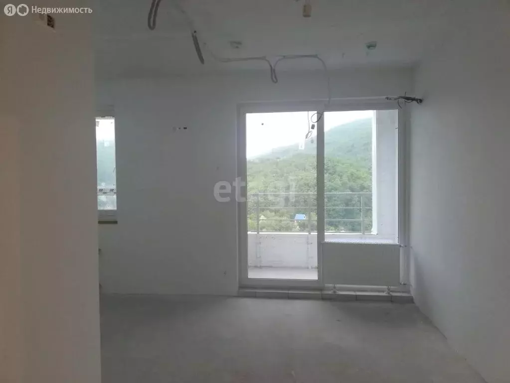 3-комнатная квартира: Туапсе, улица Портовиков, 39/3 (55.8 м) - Фото 1