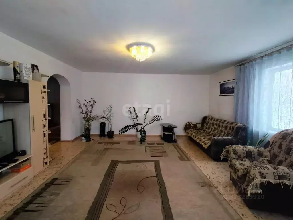 Дом в Кемеровская область, Березовский Утренняя ул. (270 м) - Фото 1