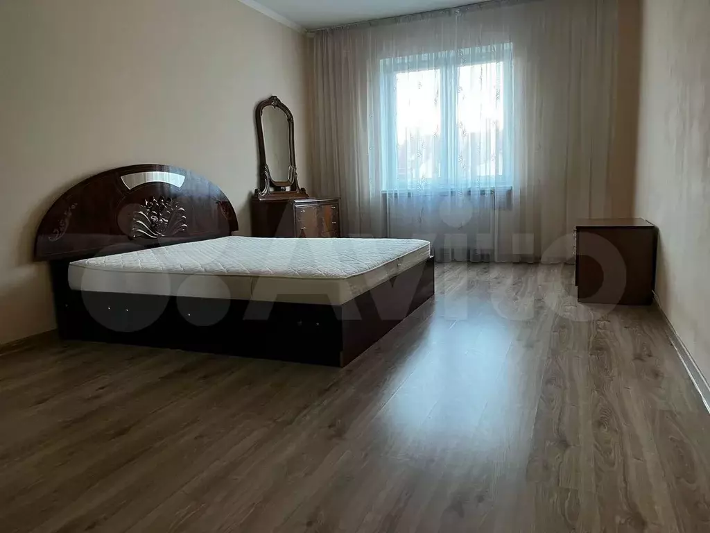 2-к. квартира, 70 м, 6/9 эт. - Фото 1
