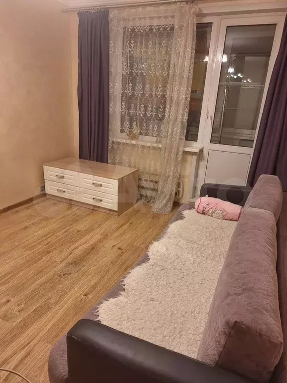 Комната 16,6 м в 2-к., 2/9 эт. - Фото 0