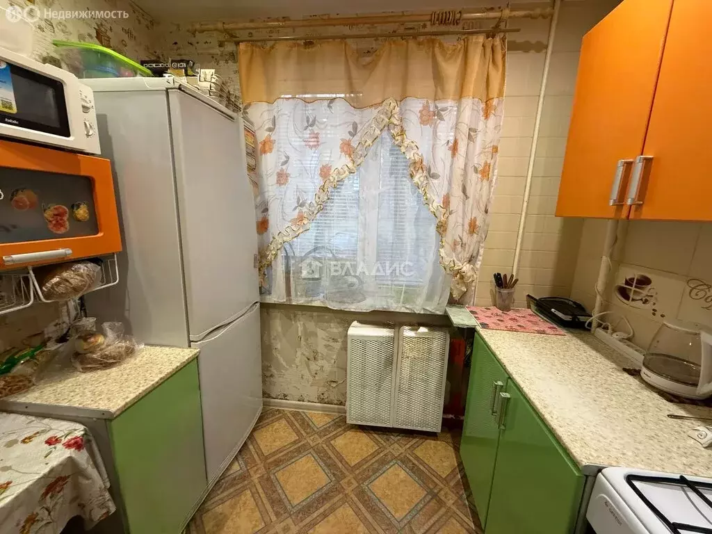 3-комнатная квартира: Смоленск, улица Багратиона, 15 (58 м) - Фото 2