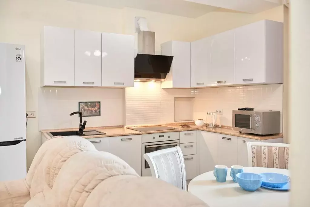 3-к кв. Иркутская область, Иркутск Дальневосточная ул., 157 (65.0 м) - Фото 2