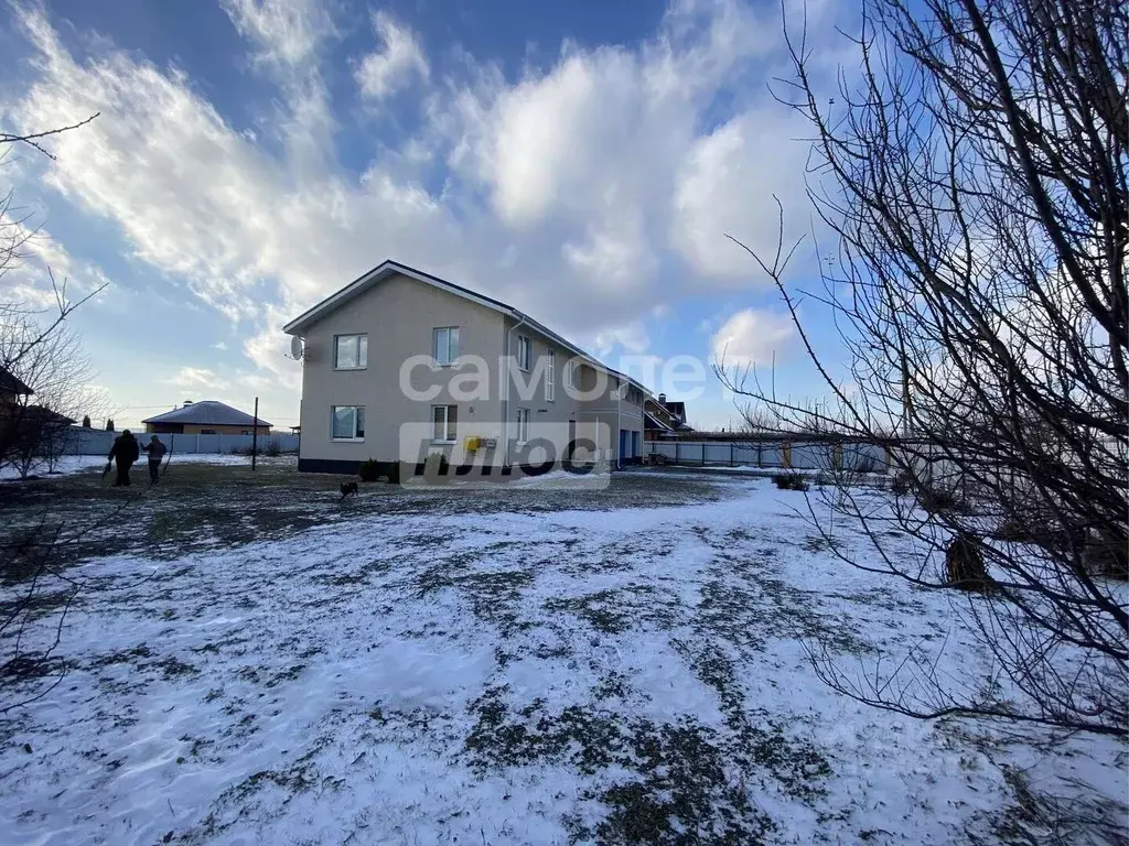 Дом в Белгородская область, Старый Оскол ул. Севастопольская (150 м) - Фото 0