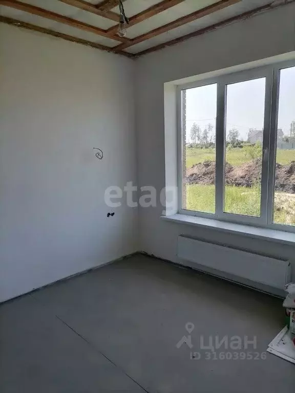 Дом в Воронежская область, с. Новая Усмань ул. Конструкторов (90 м) - Фото 0