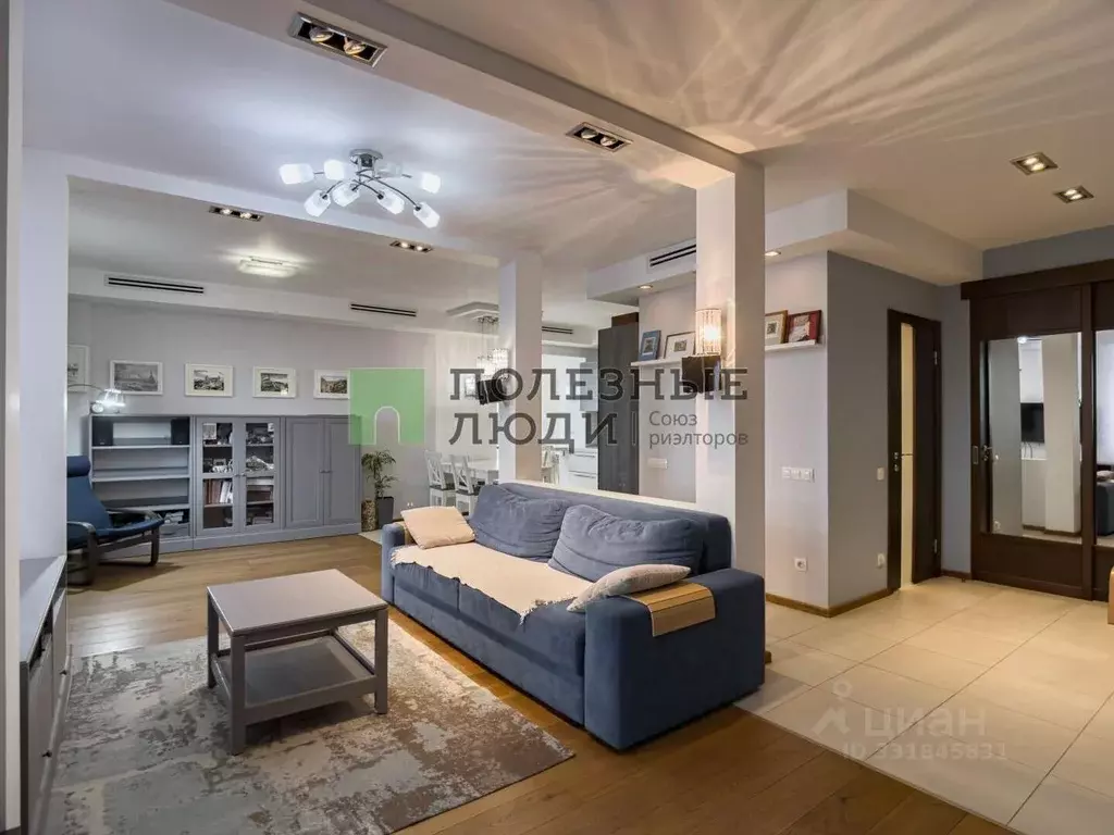 3-к кв. Санкт-Петербург ул. Есенина, 1к1 (94.0 м) - Фото 1