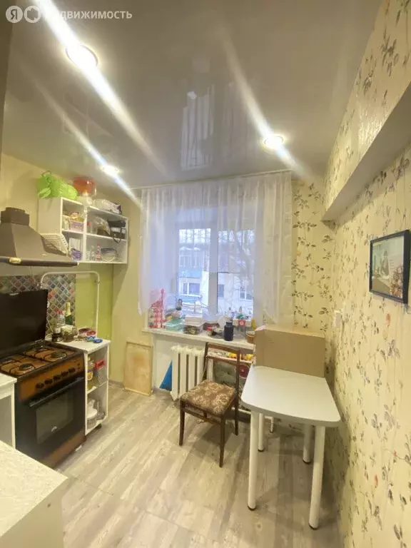 1-комнатная квартира: Воткинск, улица Шамшурина, 11 (30 м) - Фото 1