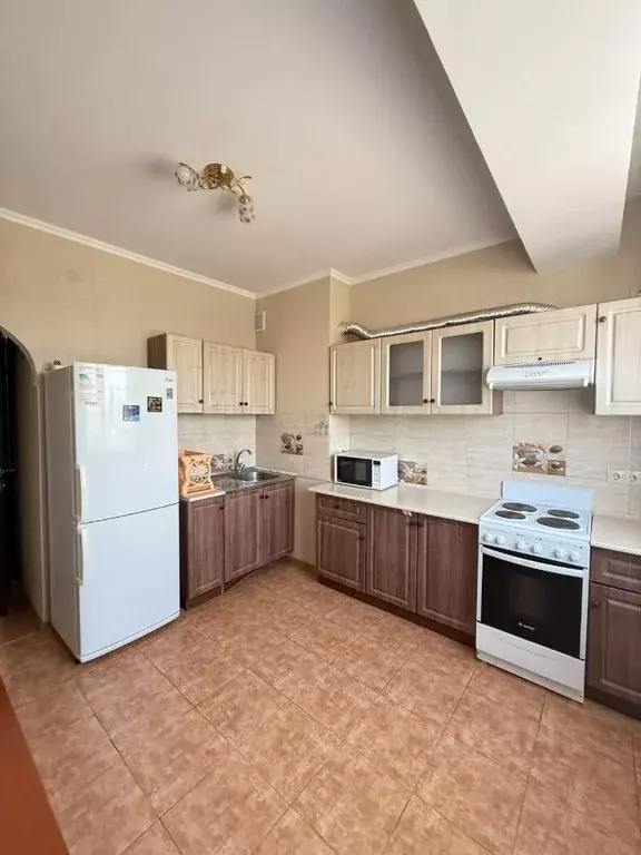 1-к кв. Крым, Симферополь ул. Караманова, 3 (48.0 м) - Фото 1