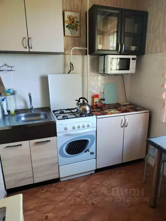 2-к кв. Тверская область, Конаково Учебная ул., 11 (45.0 м) - Фото 1