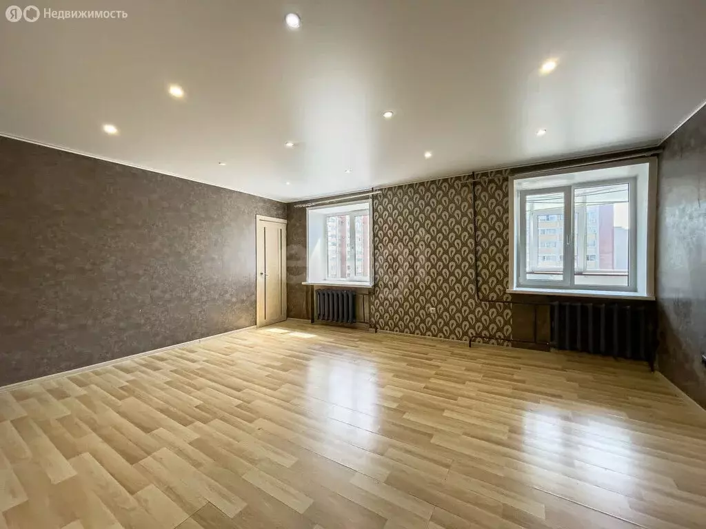 3-комнатная квартира: Вологда, улица Южакова, 13 (72.9 м) - Фото 1