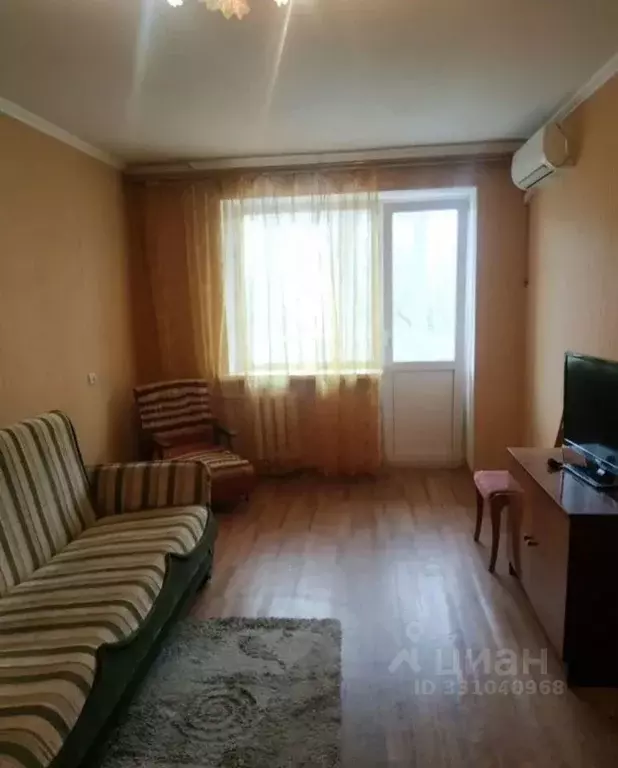 1-к кв. Крым, Симферополь ул. Гагарина, 33 (30.0 м) - Фото 1
