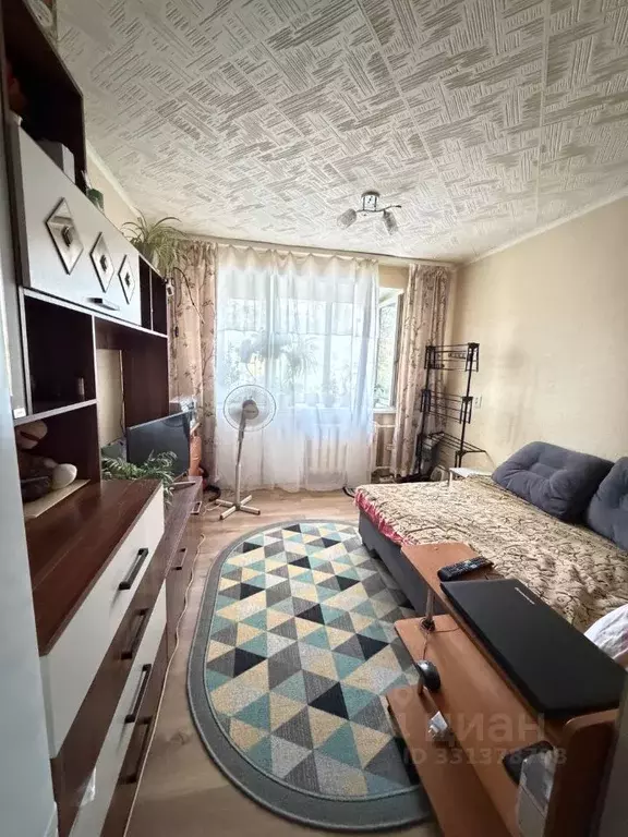 Комната Омская область, Омск просп. Космический, 22 (17.4 м) - Фото 2
