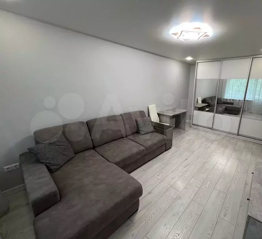 1-к. квартира, 31 м, 5/5 эт. - Фото 1