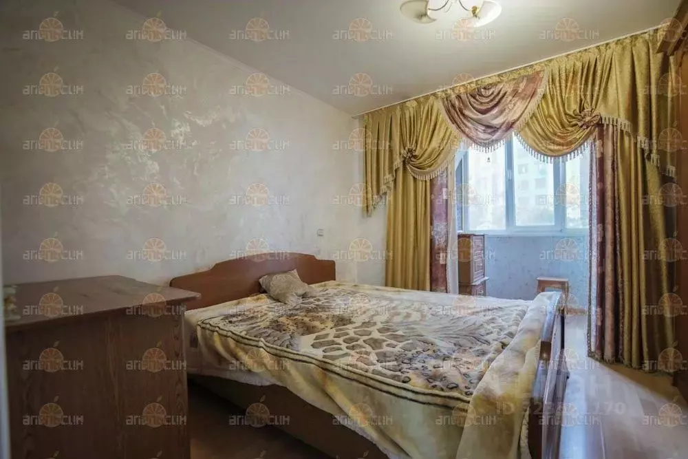 4-к кв. Ставропольский край, Ставрополь Гражданская ул., 3 (76.1 м) - Фото 1