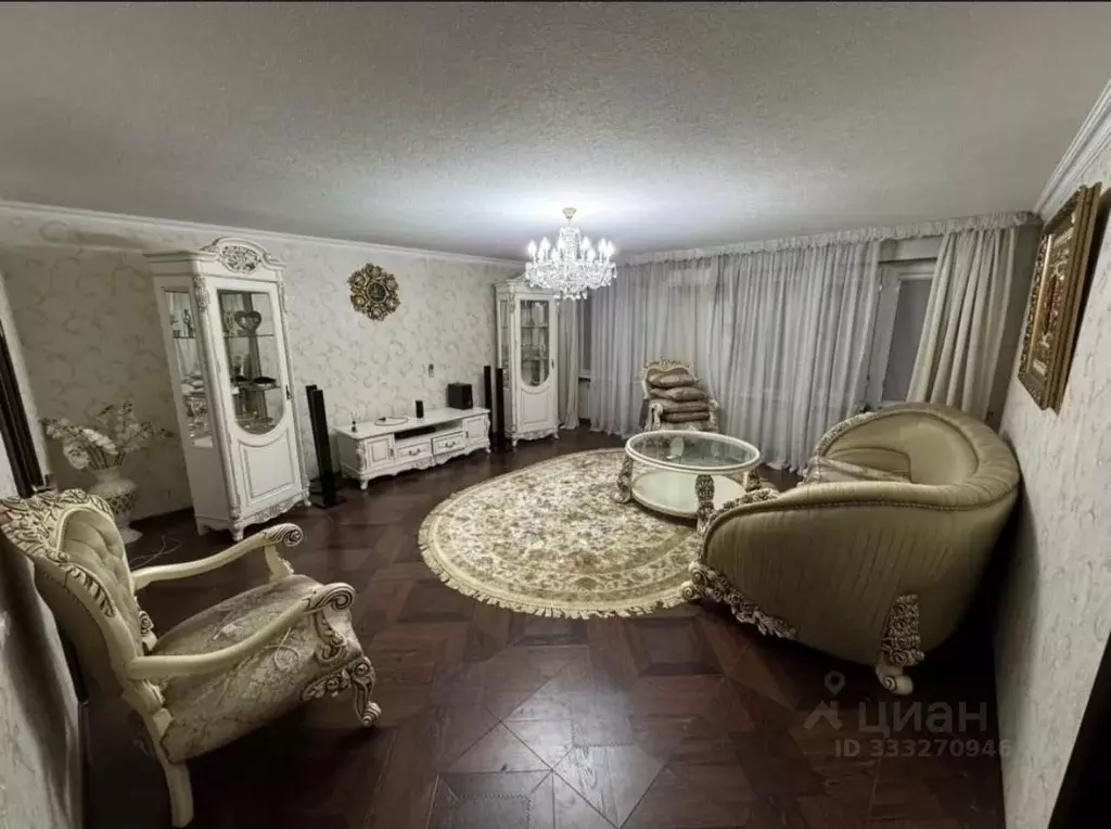 4-к кв. Чеченская республика, Грозный просп. В.В. Путина, 5А (97.5 м) - Фото 1