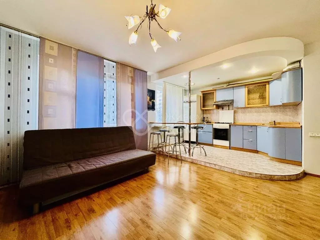 3-к кв. Волгоградская область, Волгоград Нарвская ул., 8 (65.2 м) - Фото 2