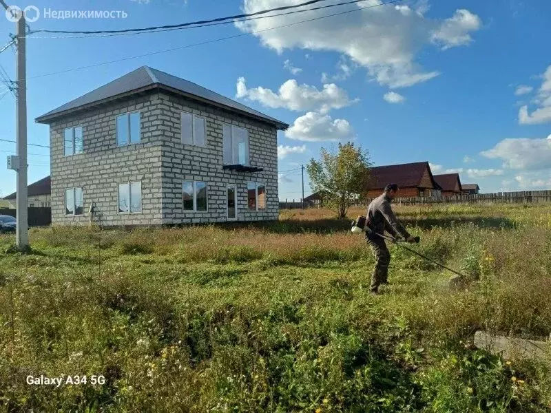 Дом в Иркутский муниципальный округ, СНТ Светофор (260 м) - Фото 1