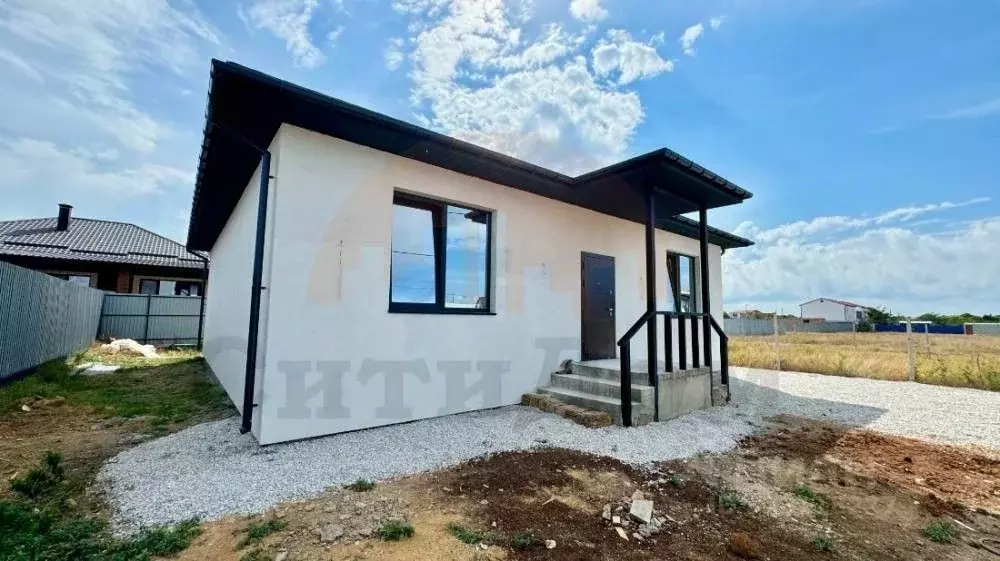 Дом в Крым, Сакский район, Новофедоровка пгт ул. Пехотинцев (121 м) - Фото 1