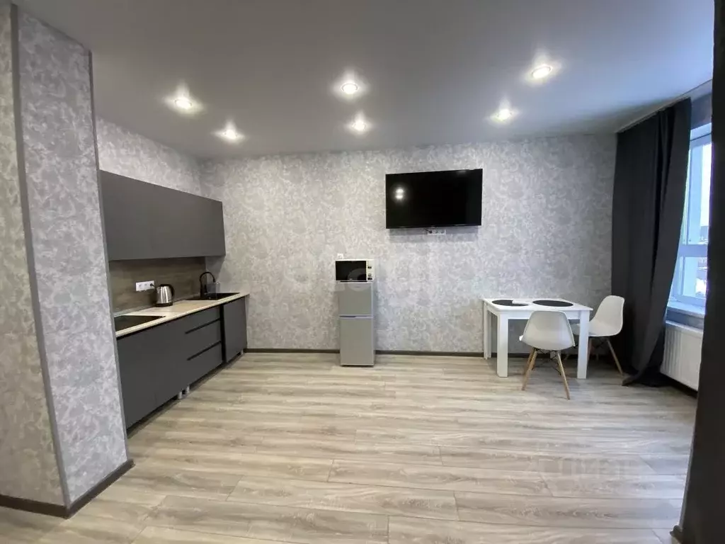 Студия Тюменская область, Тюмень ул. Василия Севергина, 2к3 (32.4 м) - Фото 2