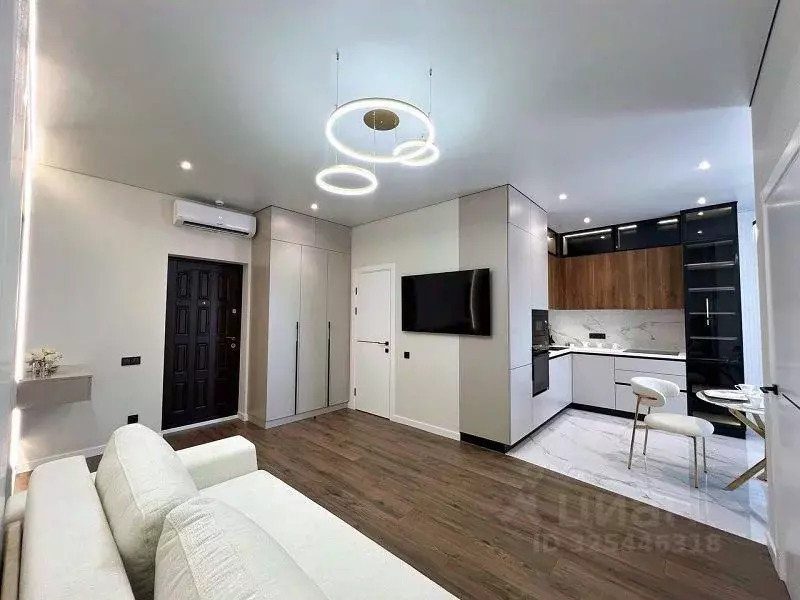 2-к кв. Крым, Ялта Приморский парк имени Гагарина кв-л, 1 (70.0 м) - Фото 2