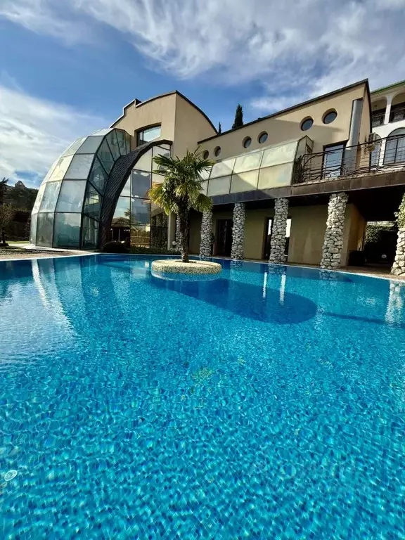 Дом в Крым, Ялта городской округ, Ливадия пгт ул. Виноградная (400 м) - Фото 1