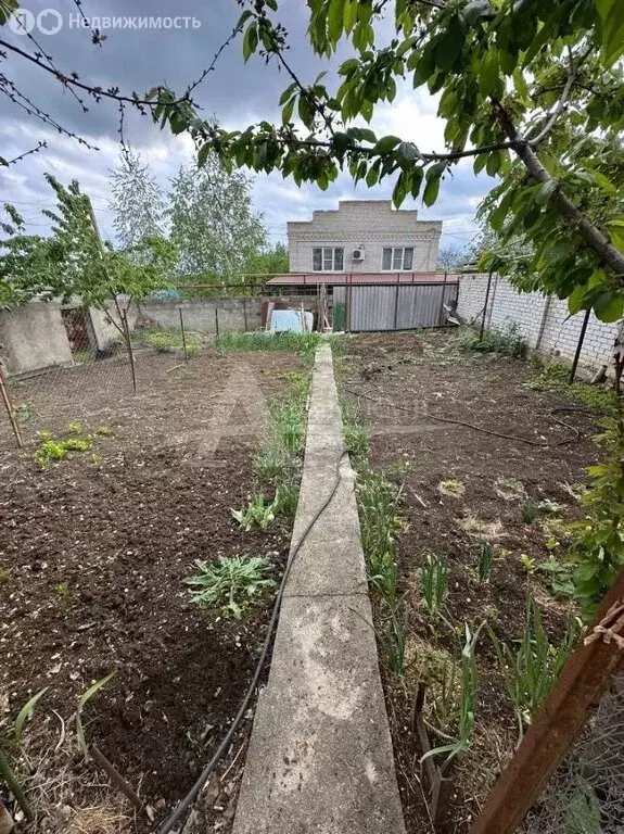 Дом в село Левокумка, Горная улица (200 м) - Фото 1