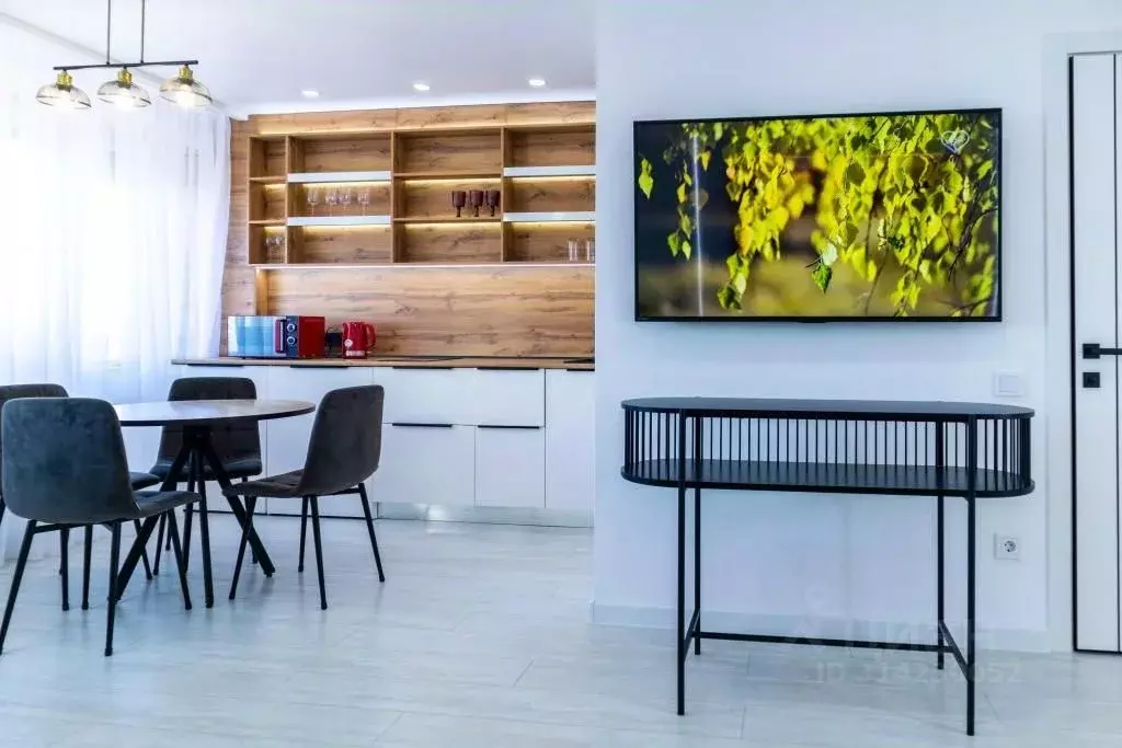 1-к кв. Волгоградская область, Волгоград ул. 50 лет Октября, 17 (33.0 ... - Фото 1