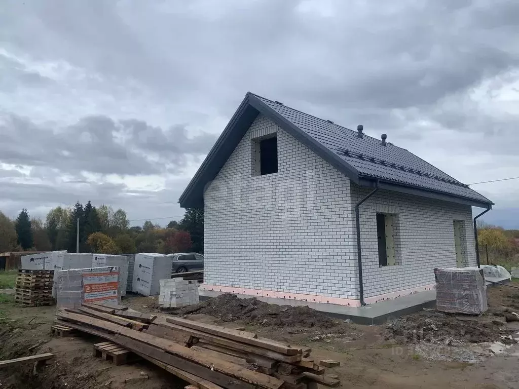 Дом в Пермский край, Краснокамский муниципальный округ, пос. Ласьва ... - Фото 1