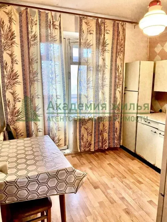 2-к кв. Саратовская область, Энгельс муниципальное образование, ... - Фото 0