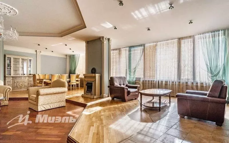 Продается 5-комнатная квартира - Фото 2