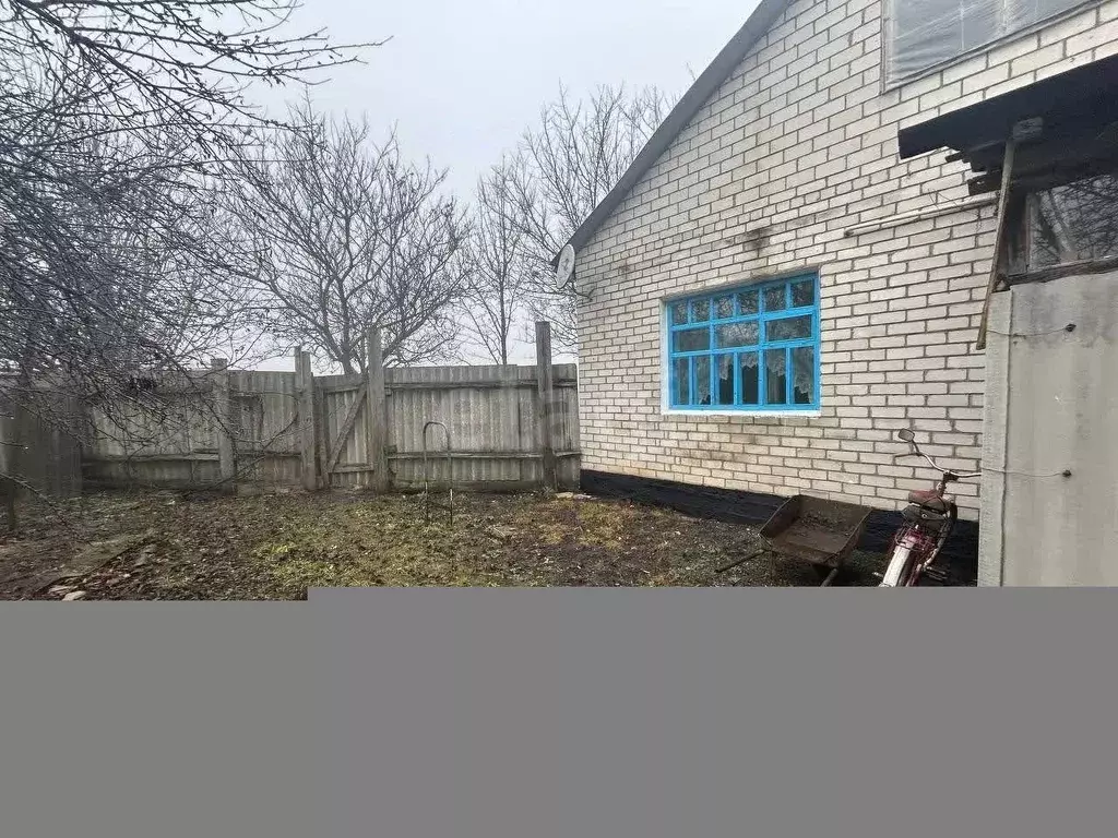 Дом в Белгородская область, Яковлевский муниципальный округ, пос. ... - Фото 1