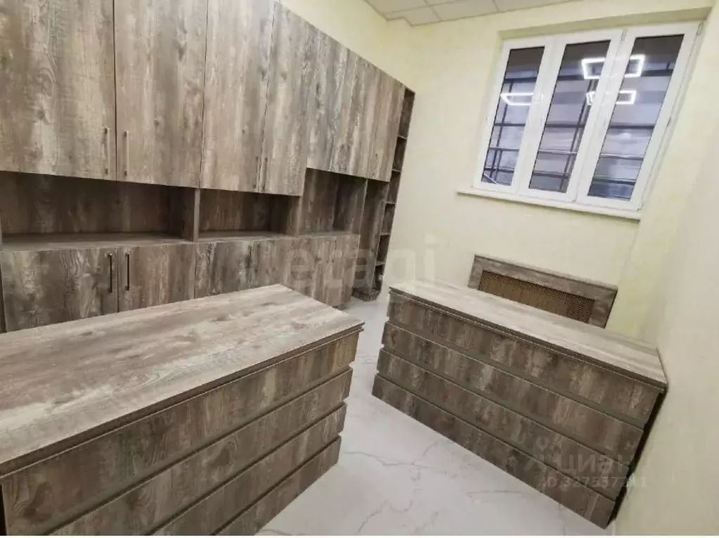 Офис в Краснодарский край, Новороссийск ул. Видова, 121Ак8 (11 м) - Фото 1