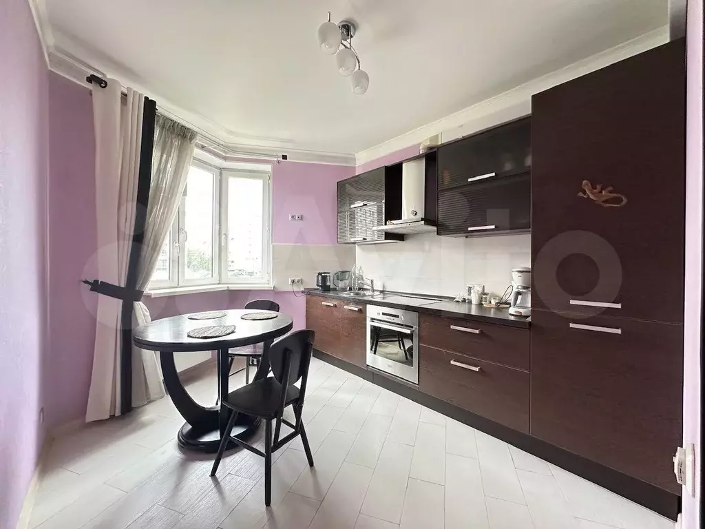 1-к. квартира, 40 м, 3/17 эт. - Фото 0