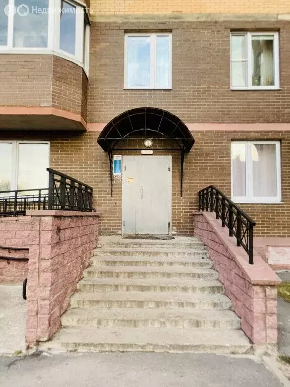 3-комнатная квартира: Санкт-Петербург, улица Доблести, 14к1 (72 м) - Фото 0