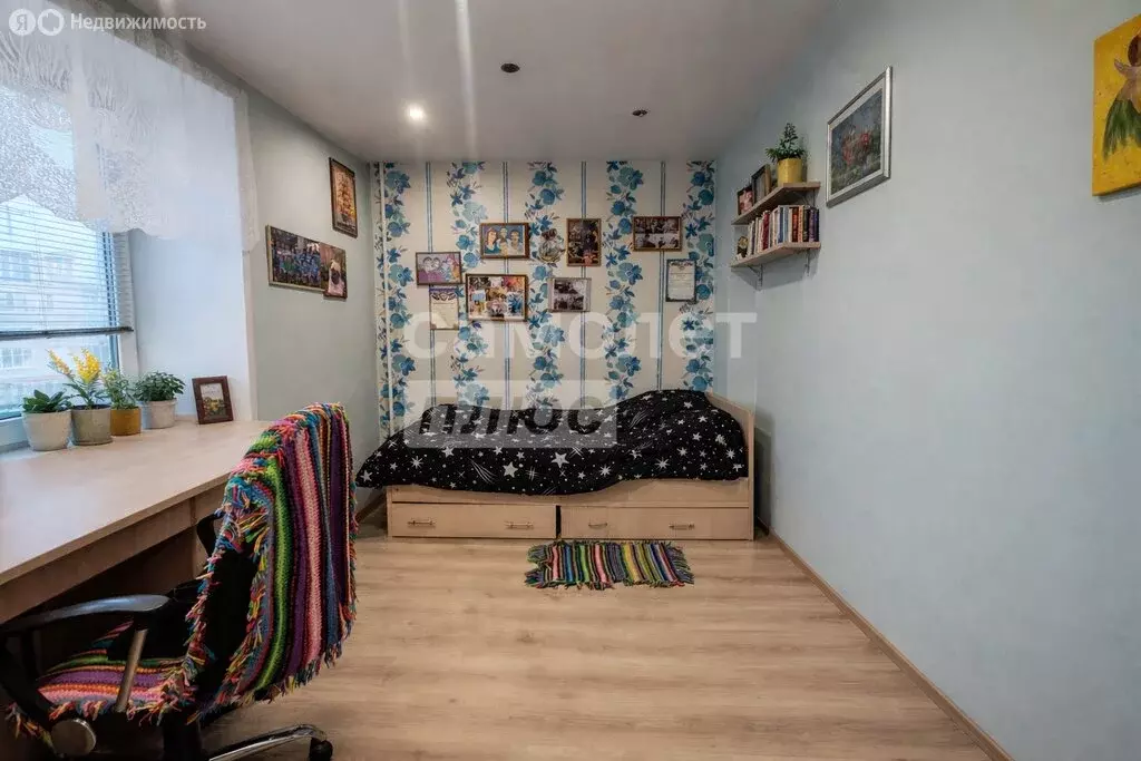 4-комнатная квартира: Краснокамск, улица Энтузиастов, 9 (60.3 м) - Фото 2