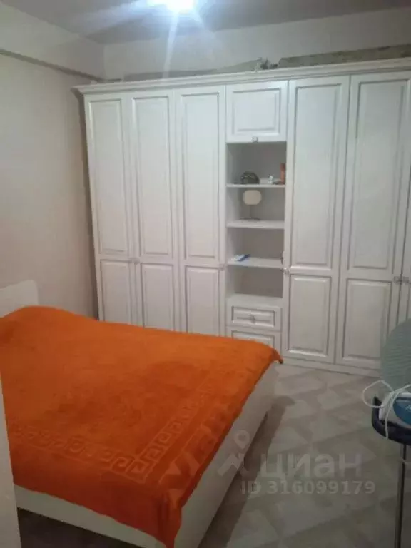 2-к кв. Дагестан, Каспийск ул. М. Халилова, 38 (60.0 м) - Фото 0